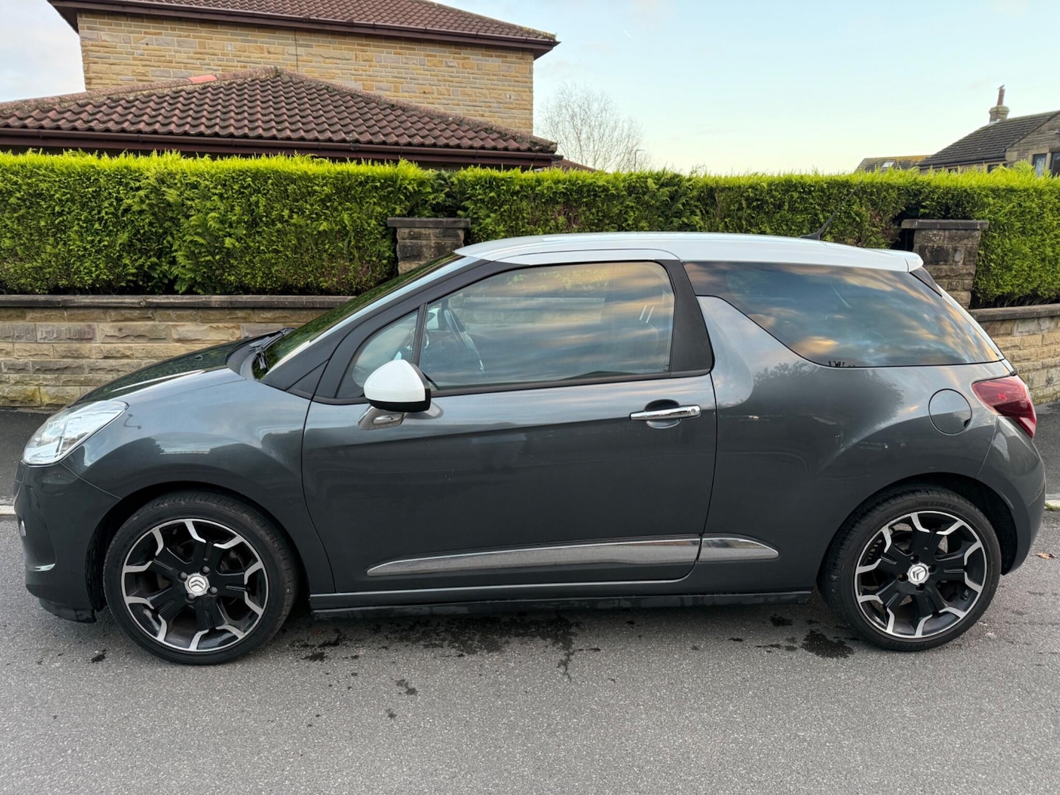 Used Citroen DS3 2015 for sale - 76625163: Photo 9