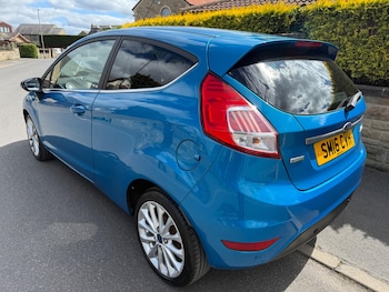Used Ford Fiesta 2016 for sale - 78601464: Photo