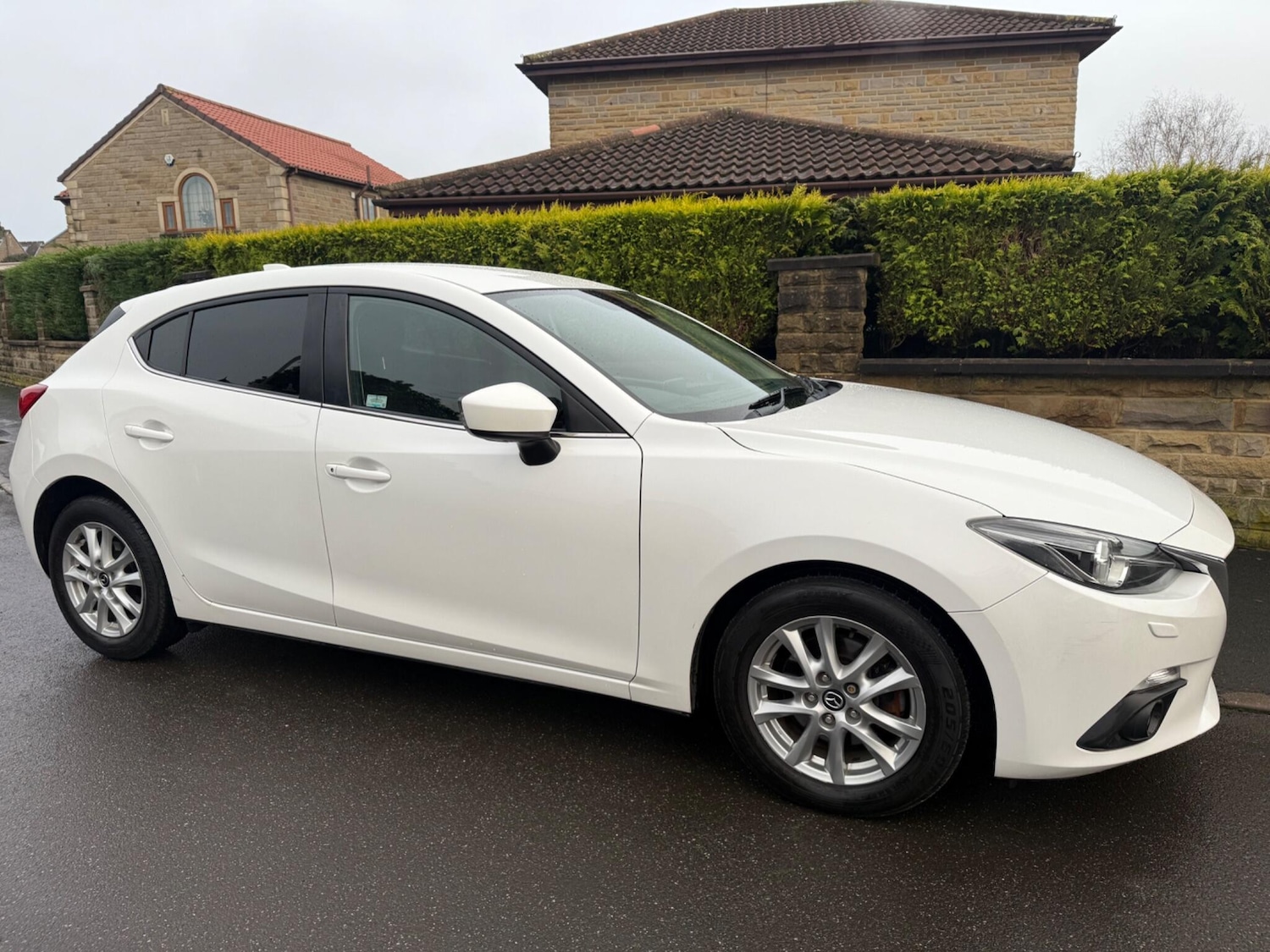 Used Mazda Mazda3 2014 for sale - 77523684: Photo 3