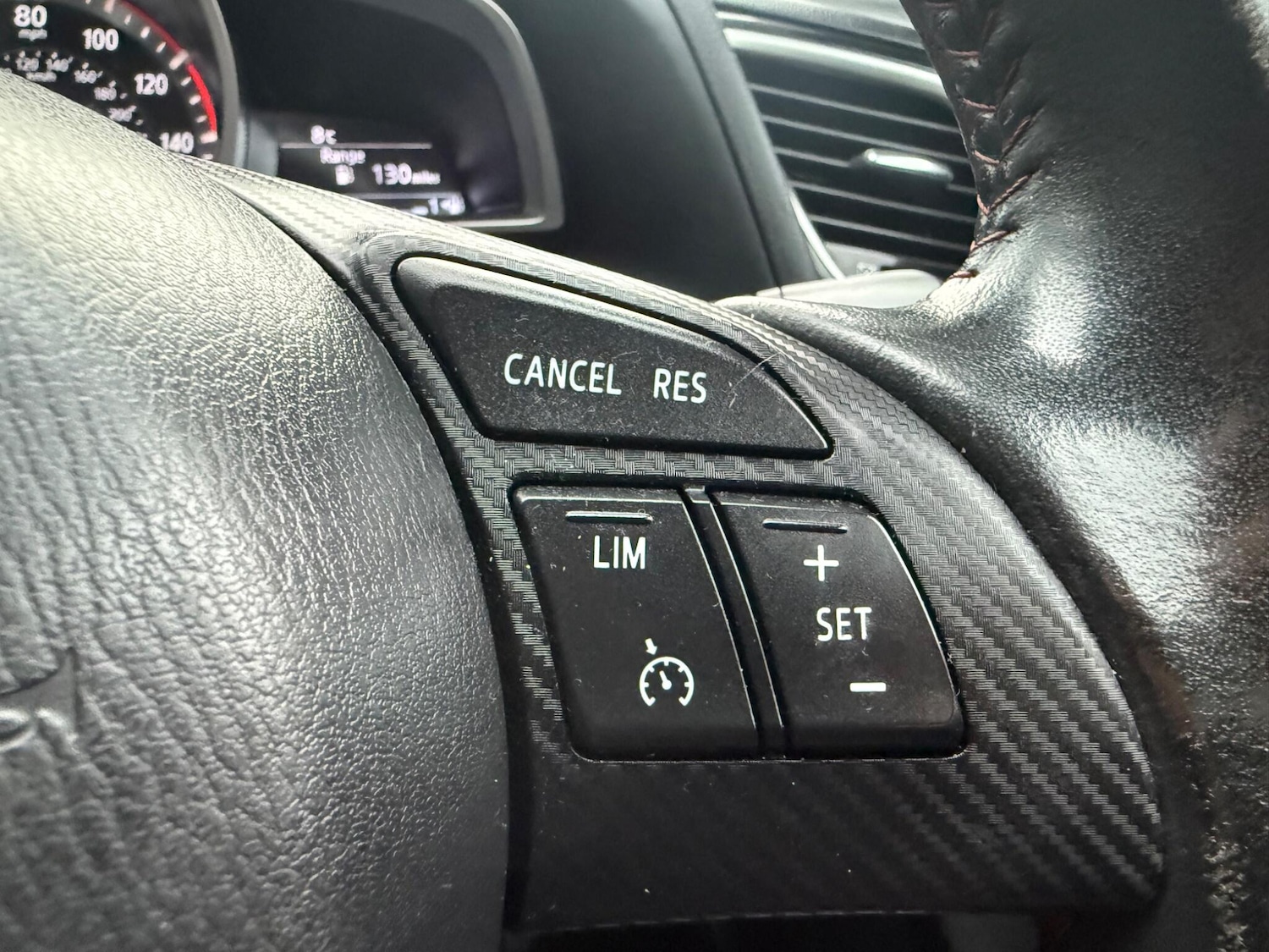 Used Mazda Mazda3 2014 for sale - 77523684: Photo 35