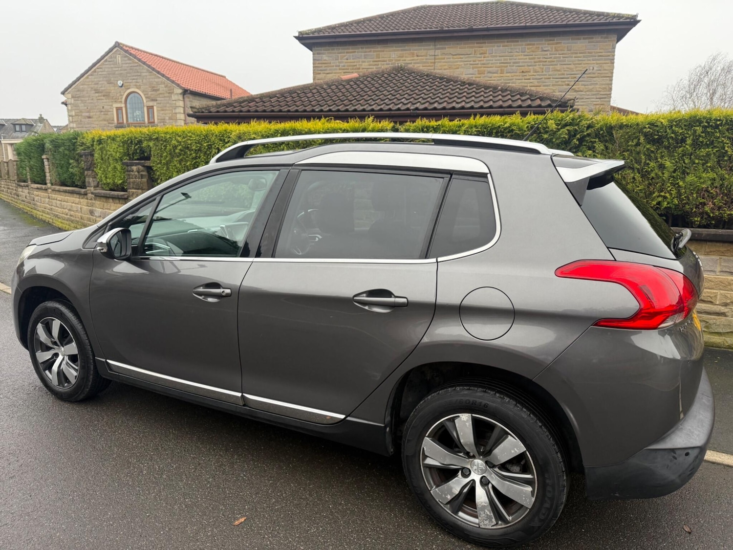 Used Peugeot 2008 2016 for sale - 77455622: Photo 11