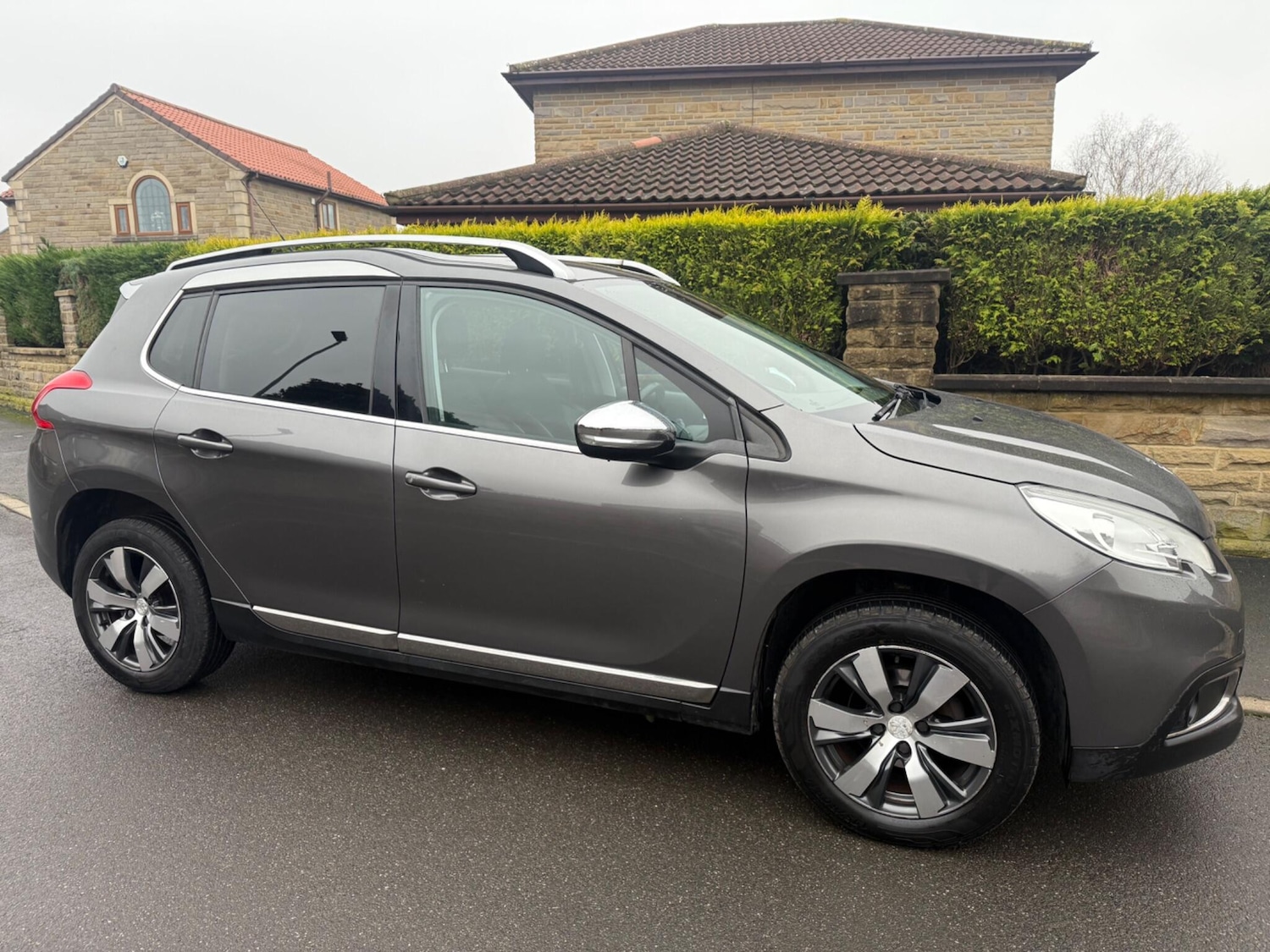 Used Peugeot 2008 2016 for sale - 77455622: Photo 15