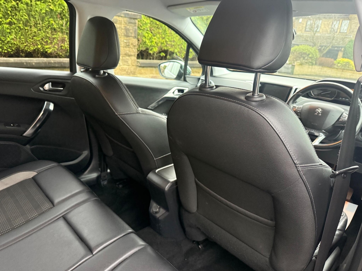 Used Peugeot 2008 2016 for sale - 77455622: Photo 27