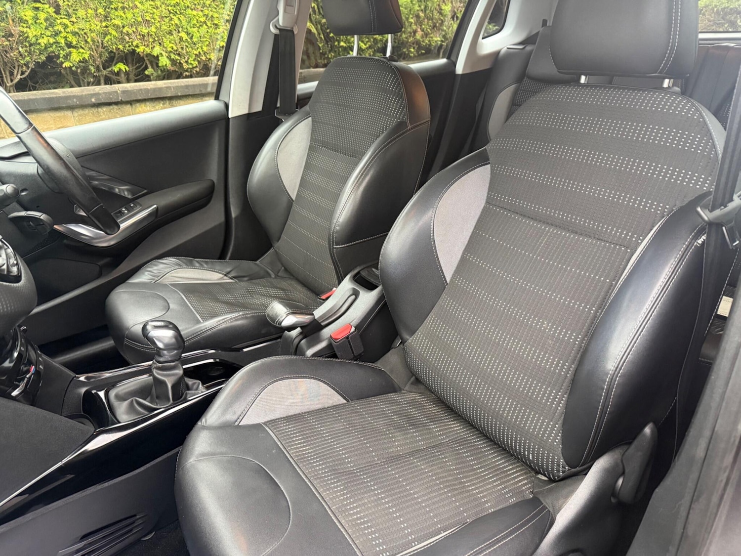 Used Peugeot 2008 2016 for sale - 77455622: Photo 41