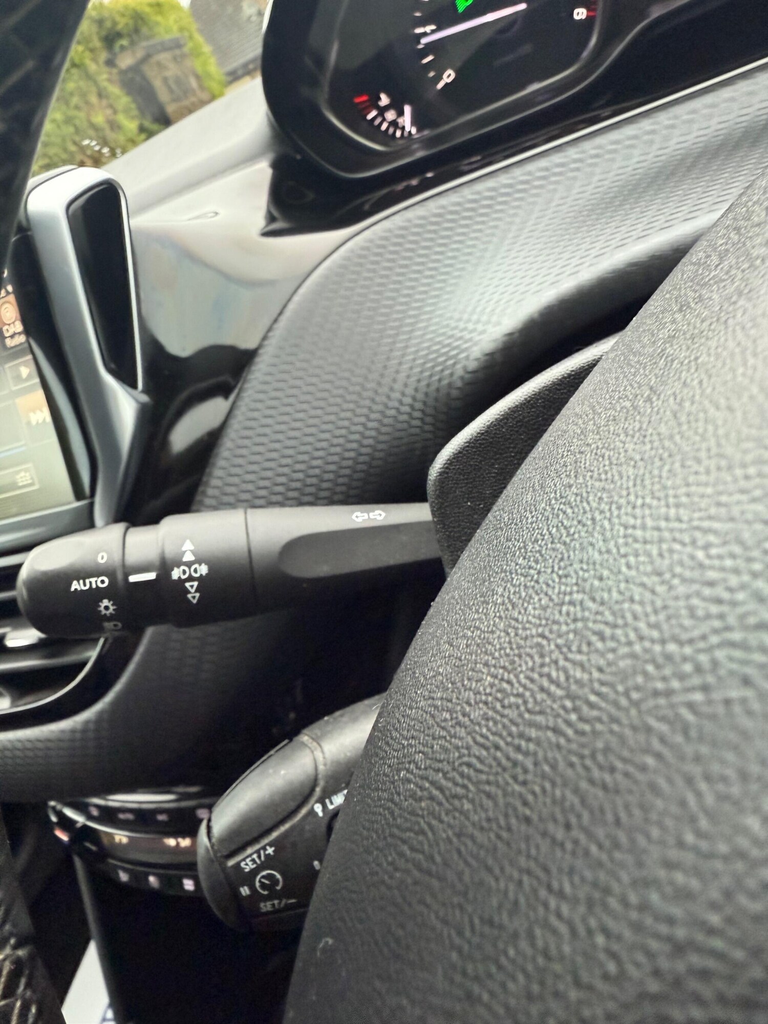 Used Peugeot 2008 2016 for sale - 77455622: Photo 45