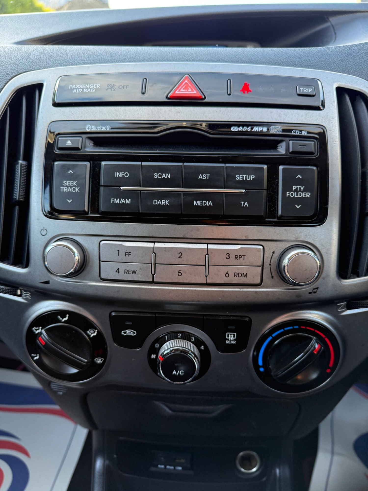 Used Hyundai i20 2013 for sale - 76658506: Photo 33