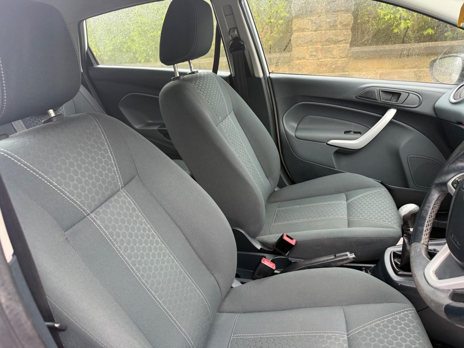 Used Ford Fiesta 2010 for sale - 77387119: Photo 27