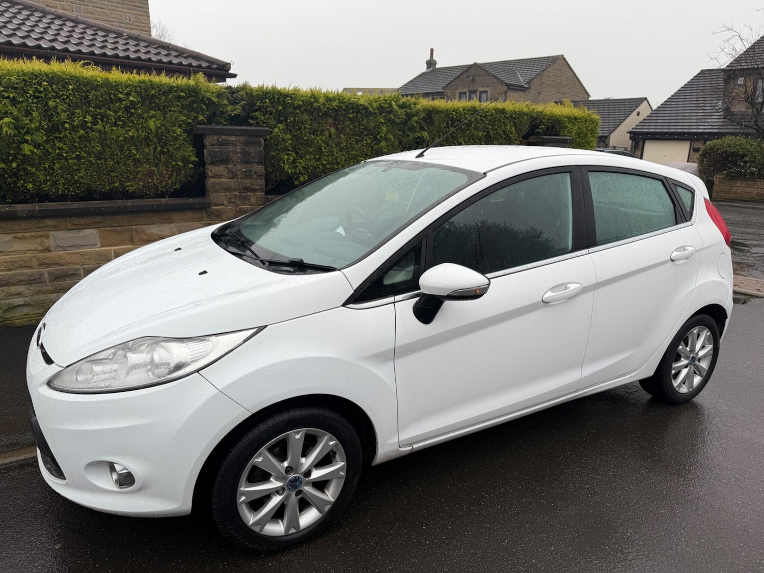 Used Ford Fiesta 2010 for sale - 77387119: Photo 3