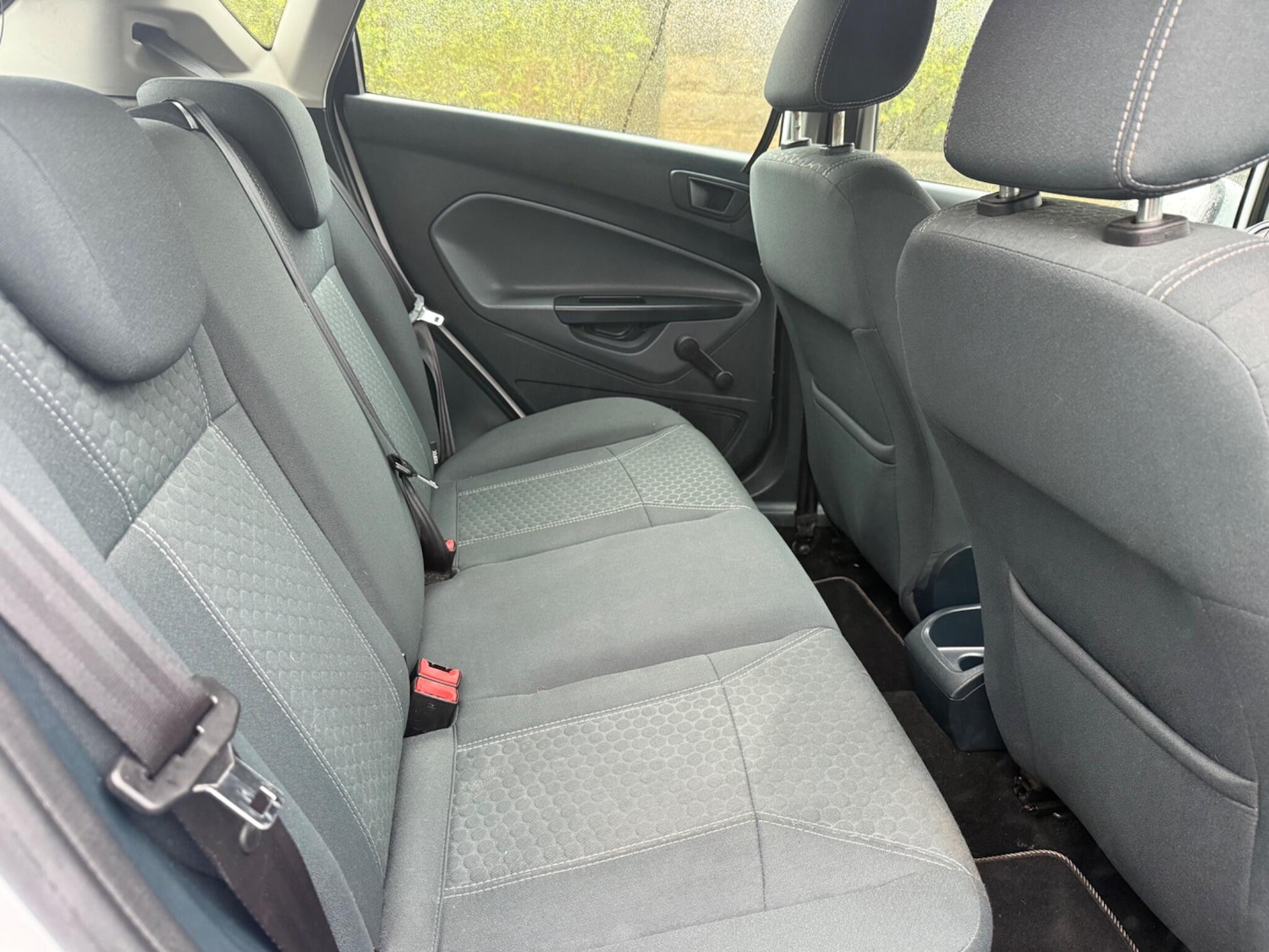 Used Ford Fiesta 2010 for sale - 77387119: Photo 30