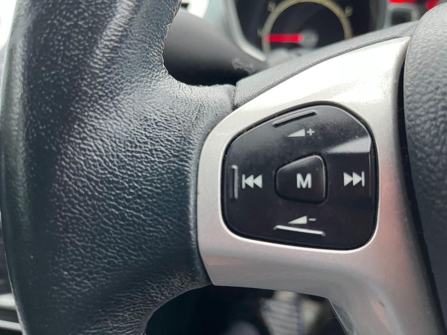 Used Ford Fiesta 2010 for sale - 77387119: Photo 35