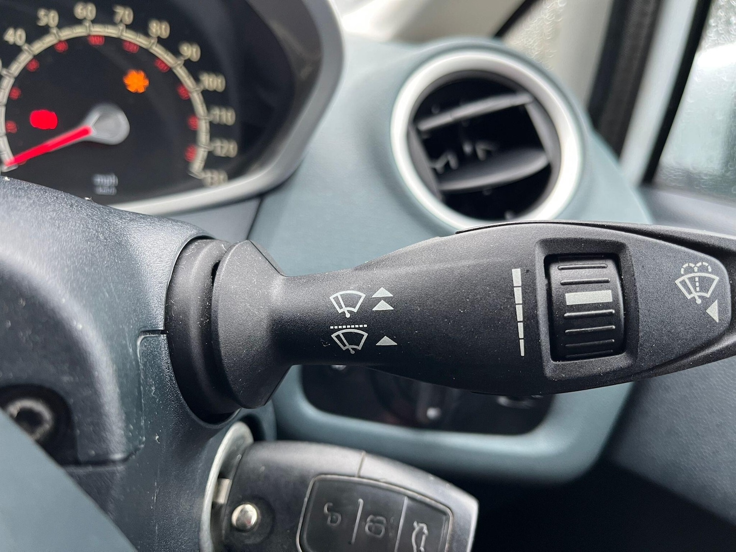 Used Ford Fiesta 2010 for sale - 77387119: Photo 39