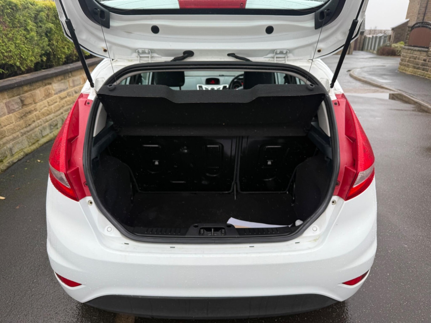 Used Ford Fiesta 2010 for sale - 77387119: Photo 41