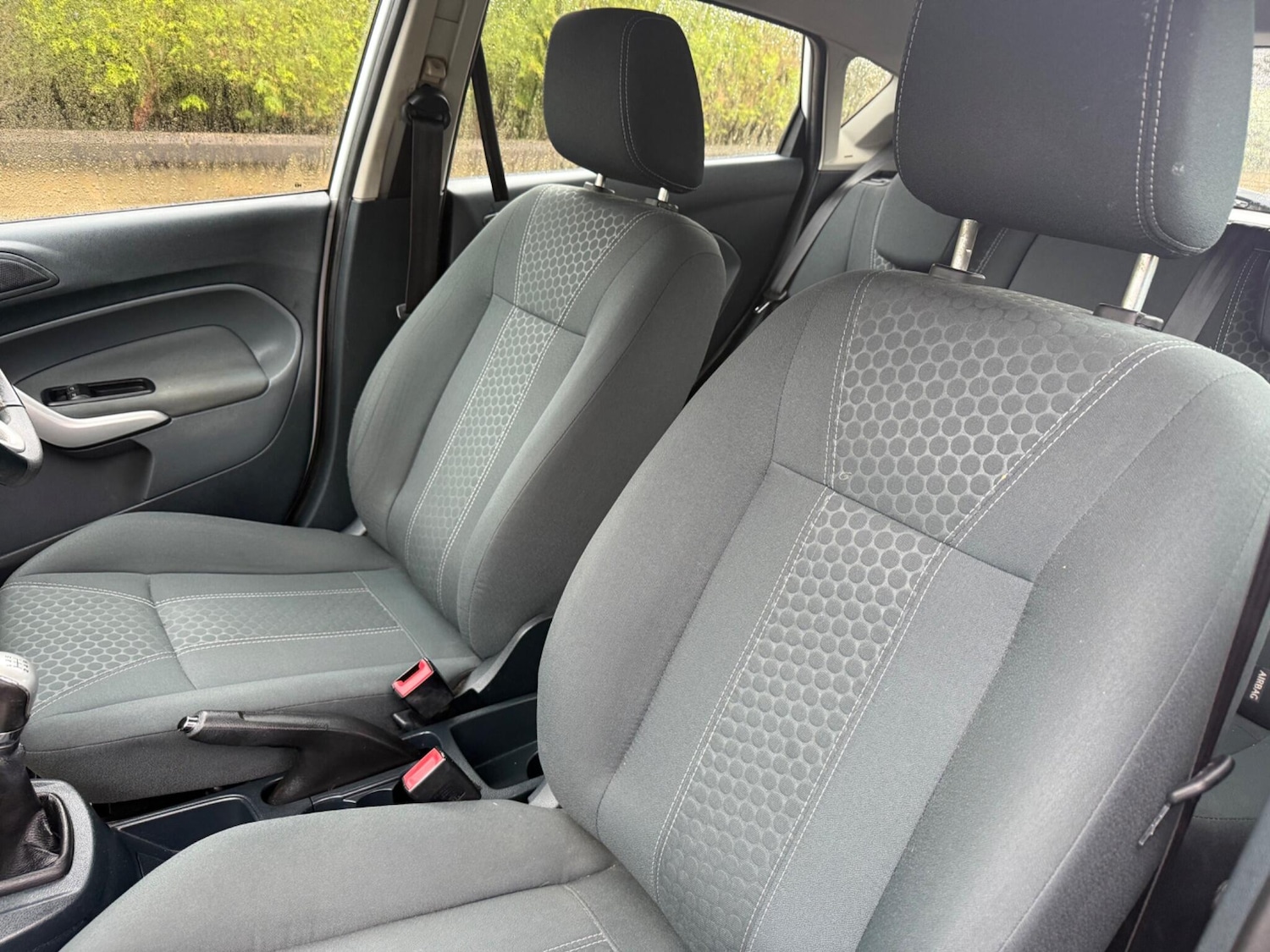 Used Ford Fiesta 2010 for sale - 77387119: Photo 42