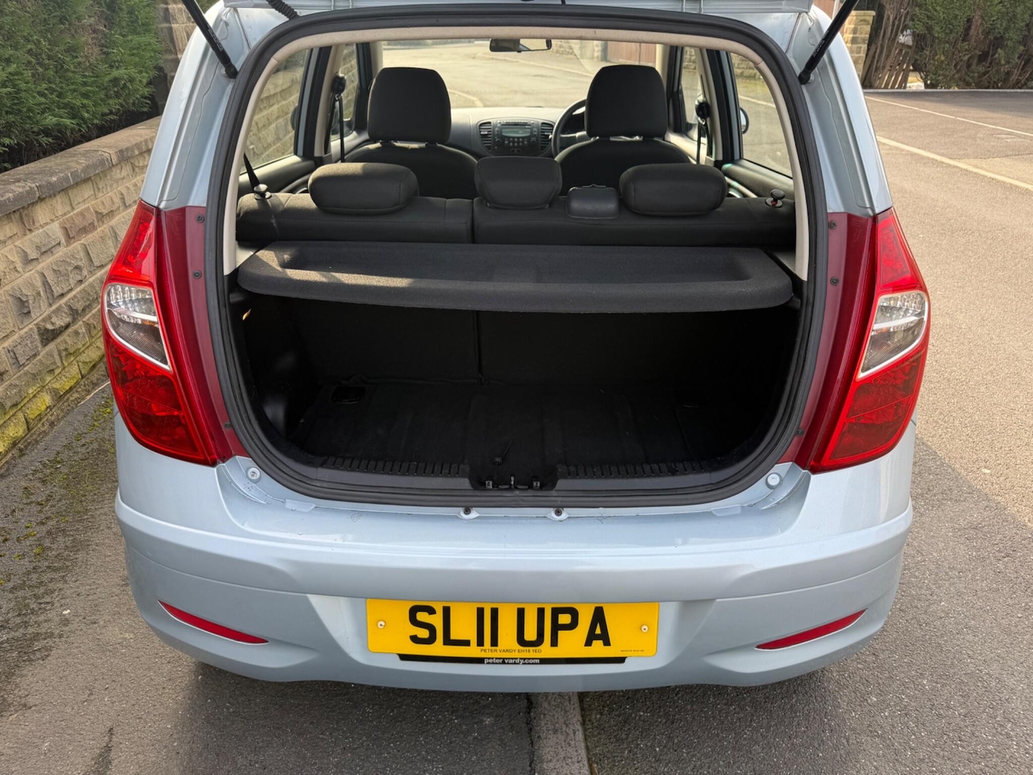 Used Hyundai i10 2011 for sale - 77893143: Photo 33