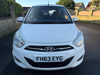 Used Hyundai i10 2014 for sale - 77215792: Photo