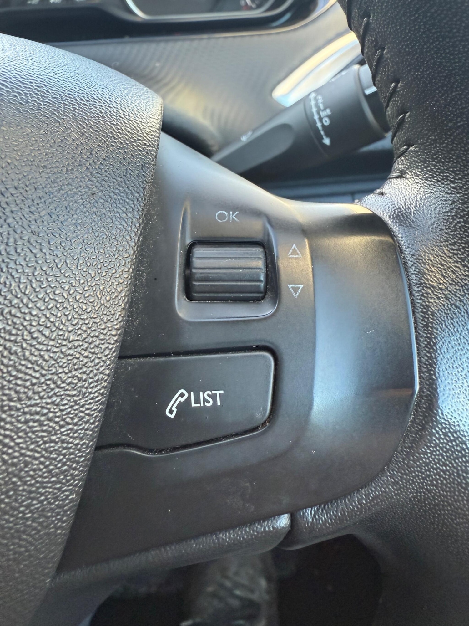 Used Peugeot 208 2017 for sale - 76781243: Photo 26