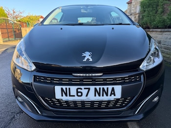 Used Peugeot 208 2017 for sale - 76781243: Photo