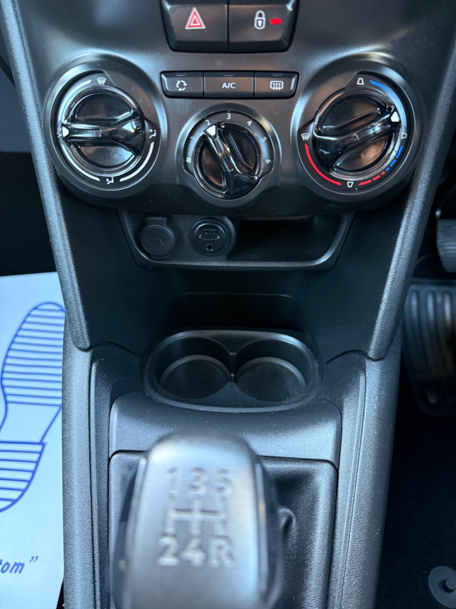 Used Peugeot 208 2017 for sale - 76781243: Photo 30