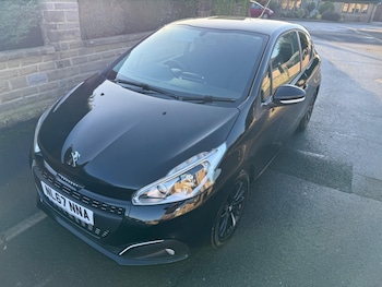 Used Peugeot 208 2017 for sale - 76781243: Photo