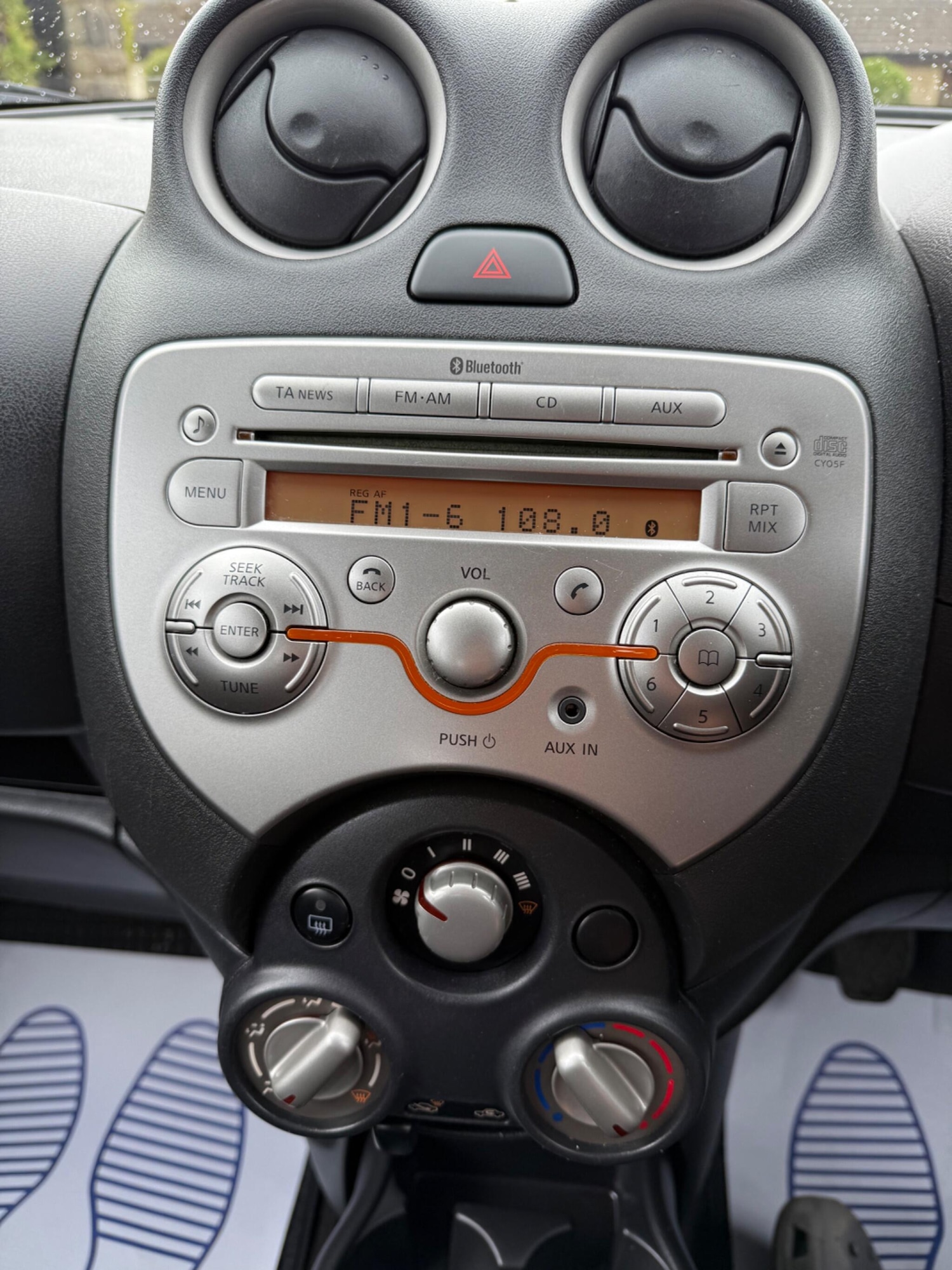 Used Nissan Micra 2012 for sale - 77853881: Photo 24