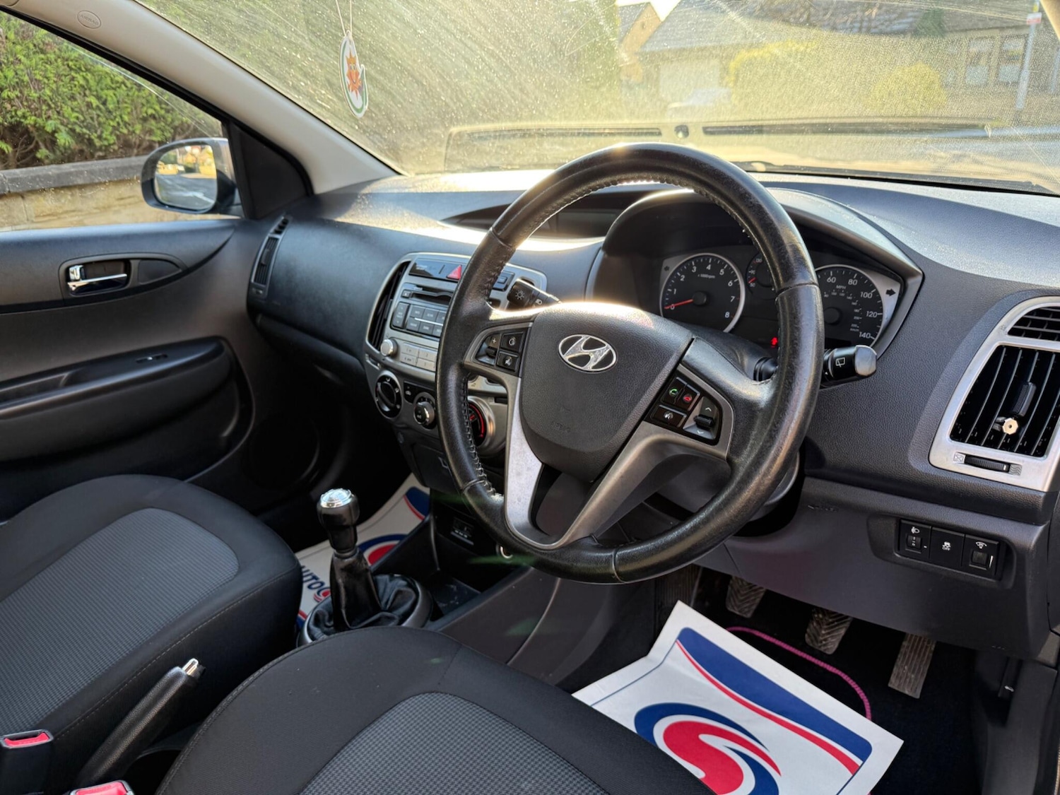 Used Hyundai i20 2013 for sale - 76839638: Photo 15