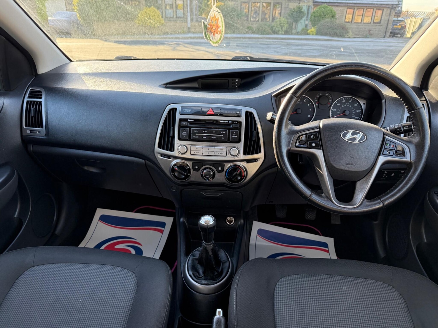 Used Hyundai i20 2013 for sale - 76839638: Photo 16