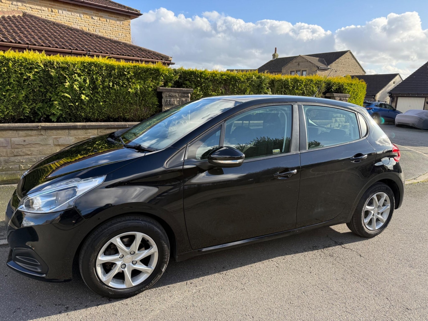 Used Peugeot 208 2016 for sale - 77637431: Photo 12