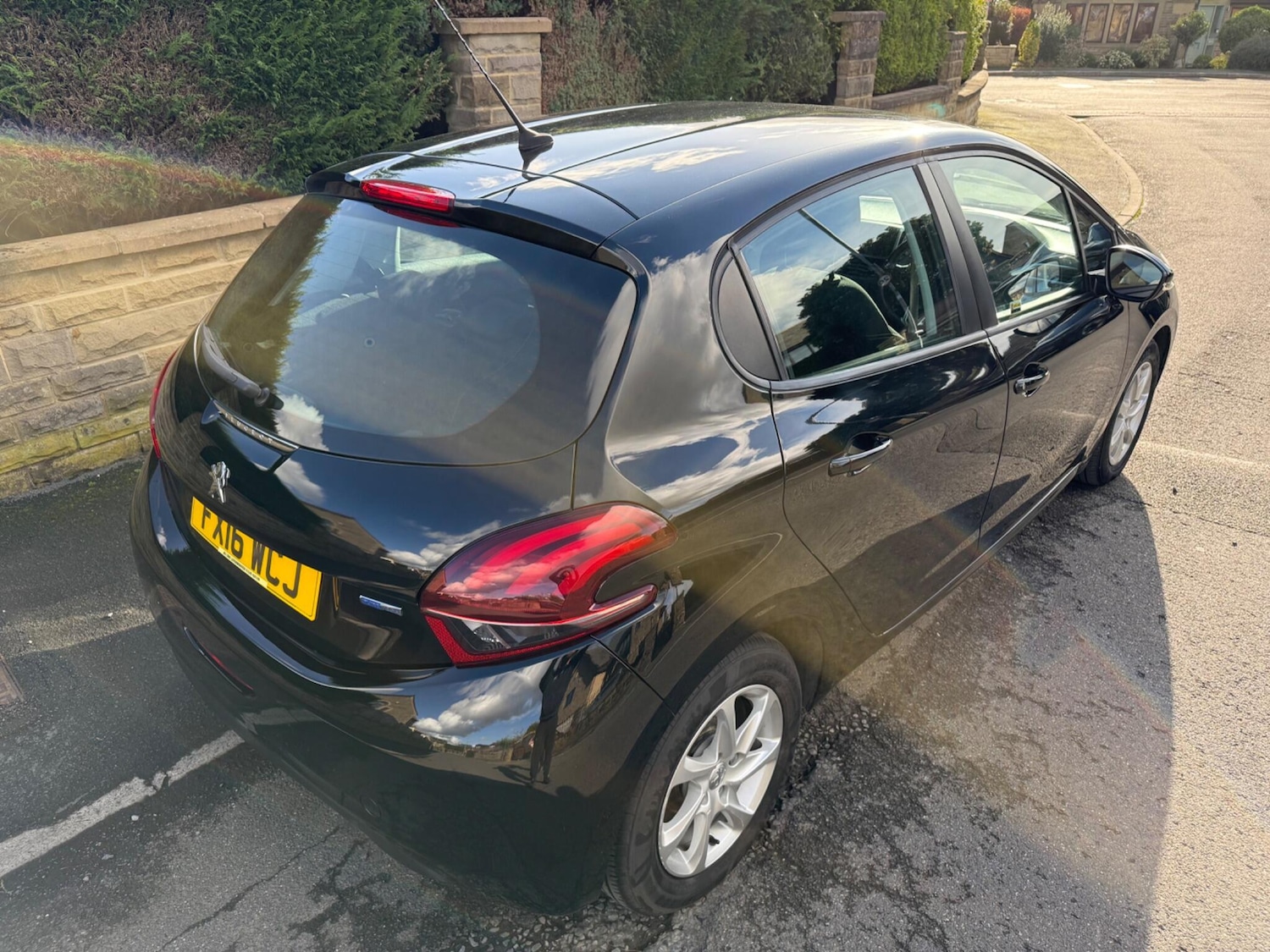 Used Peugeot 208 2016 for sale - 77637431: Photo 20