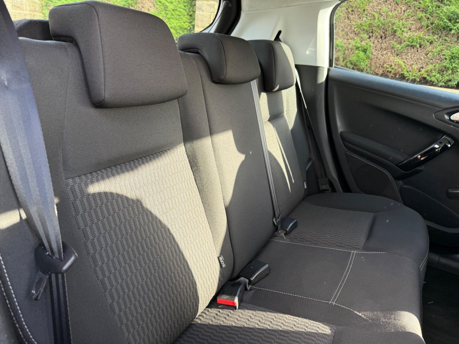 Used Peugeot 208 2016 for sale - 77637431: Photo 29