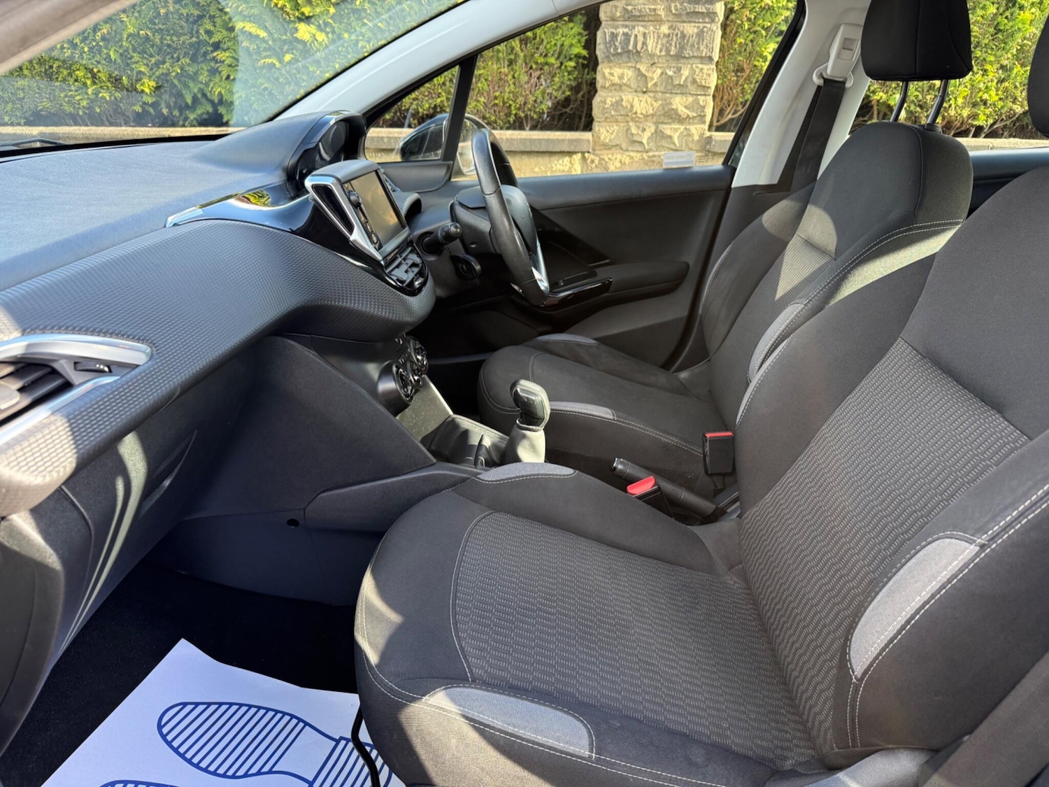 Used Peugeot 208 2016 for sale - 77637431: Photo 43