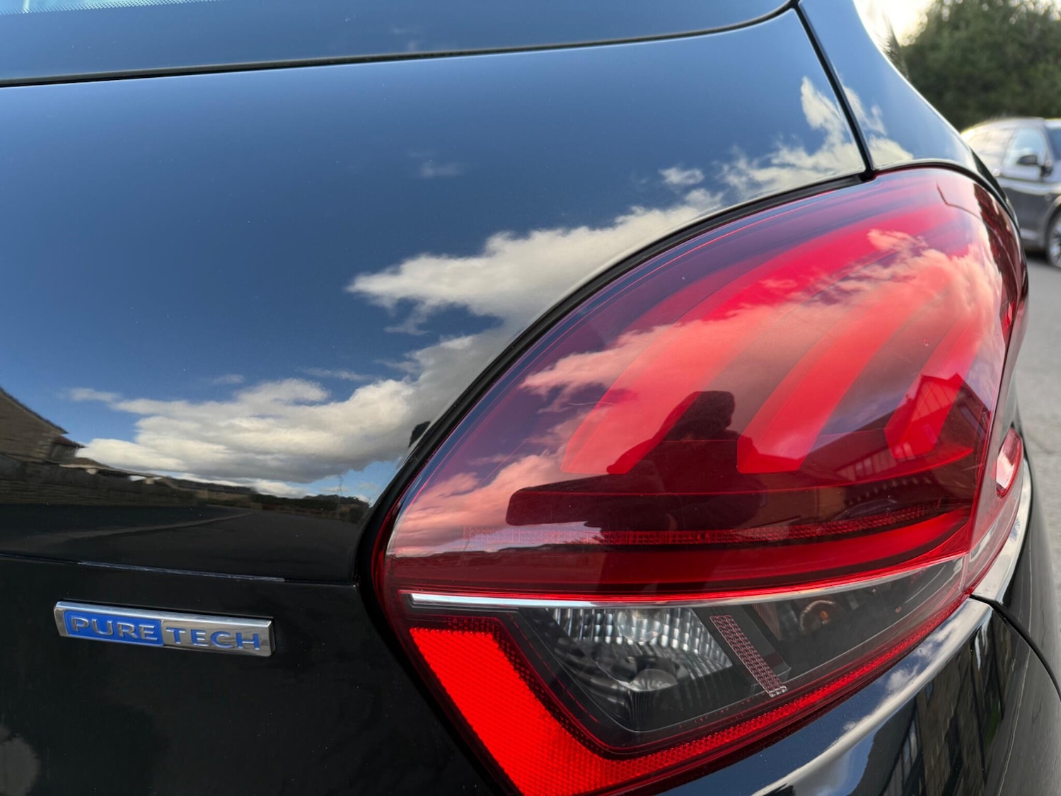 Used Peugeot 208 2016 for sale - 77637431: Photo 45