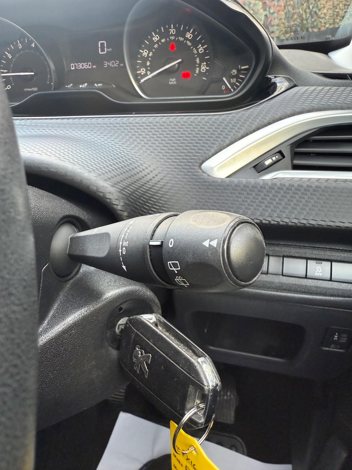 Used Peugeot 208 2016 for sale - 77637431: Photo 47