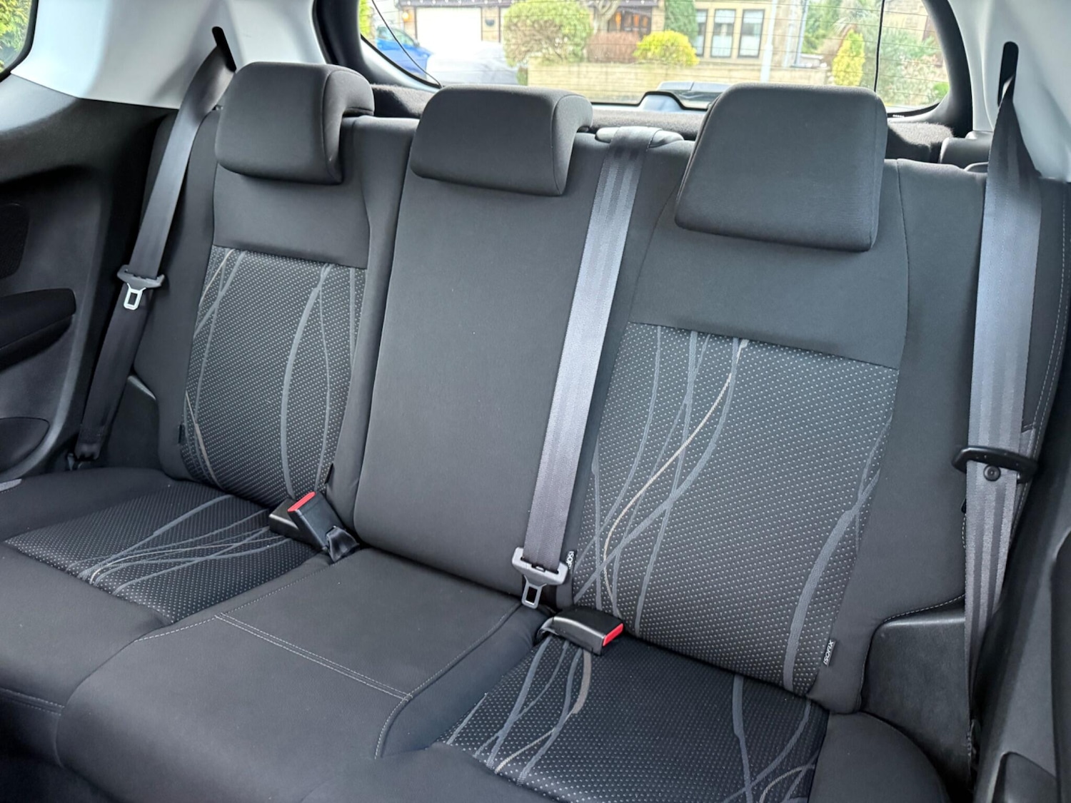 Used Peugeot 208 2013 for sale - 77637864: Photo 25