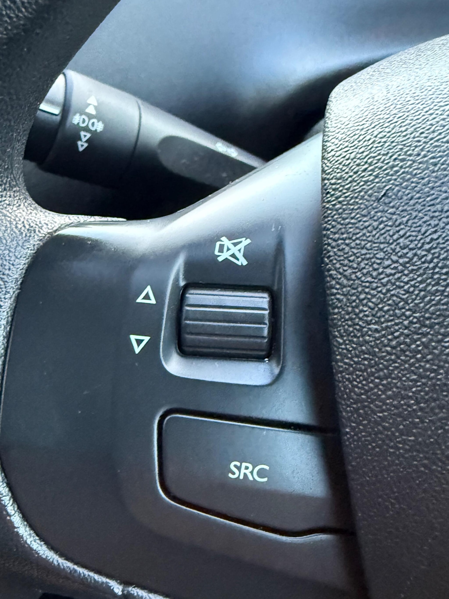 Used Peugeot 208 2013 for sale - 77637864: Photo 34