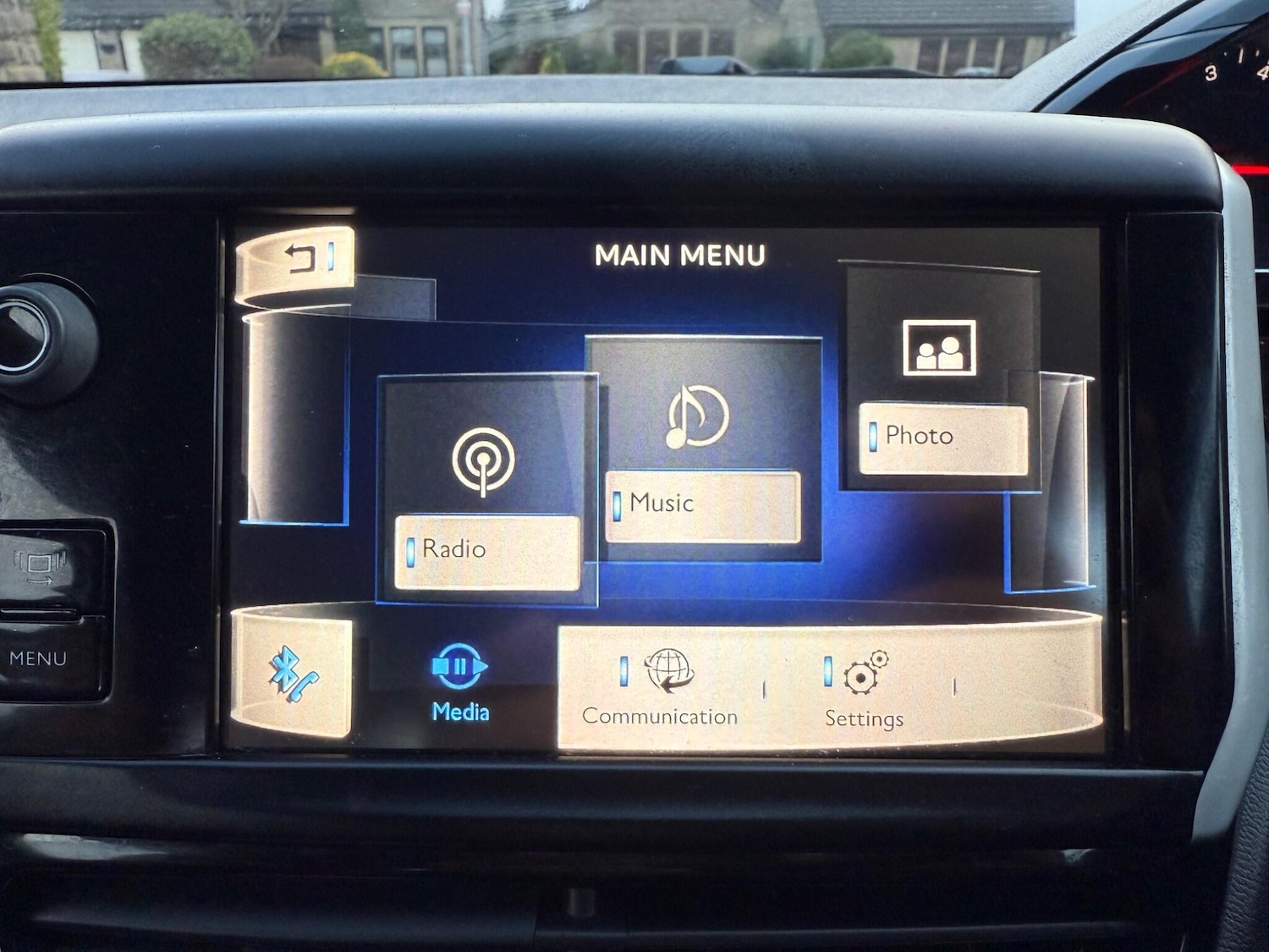 Used Peugeot 208 2013 for sale - 77637864: Photo 38