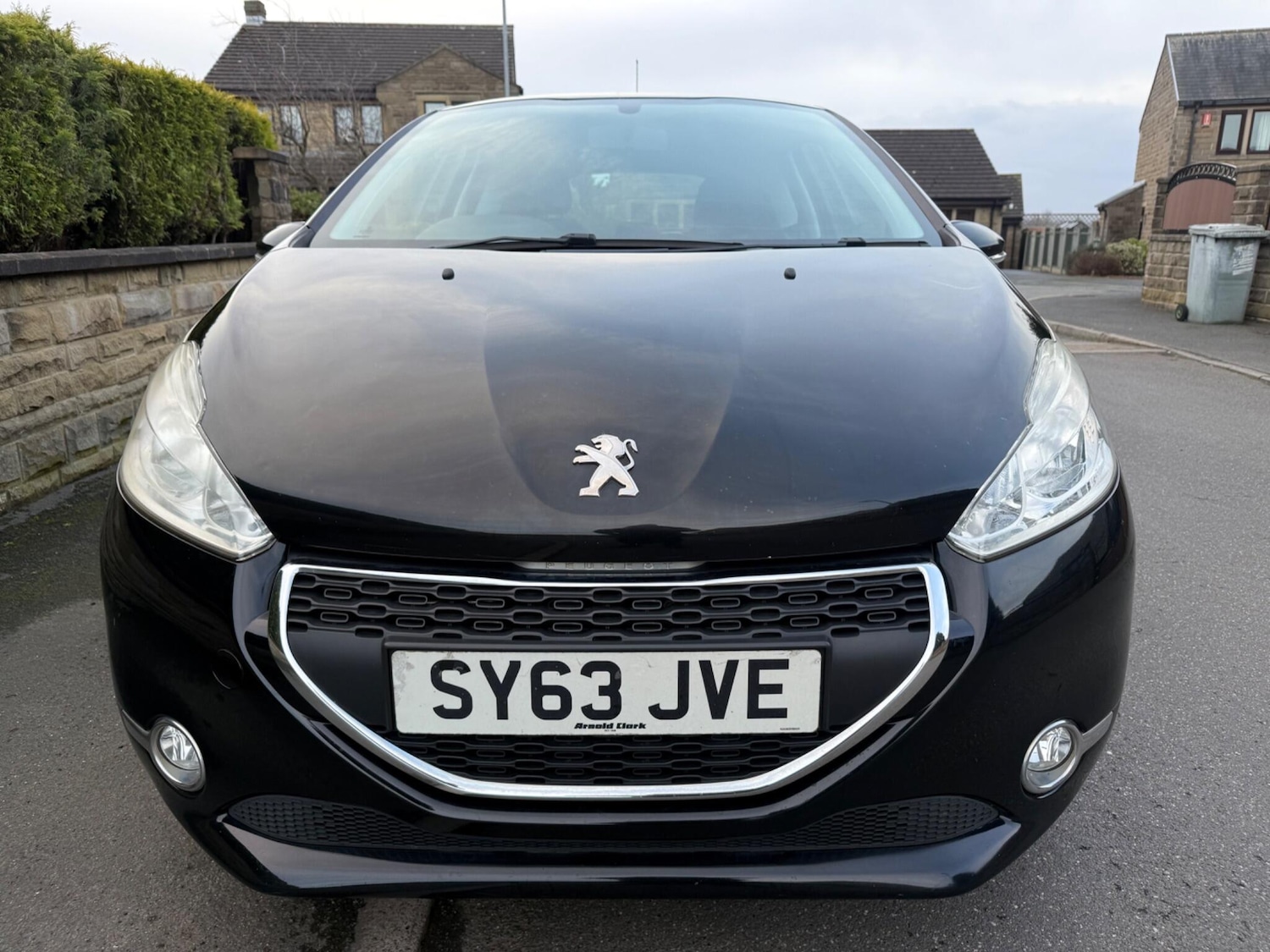 Used Peugeot 208 2013 for sale - 77637864: Photo 4