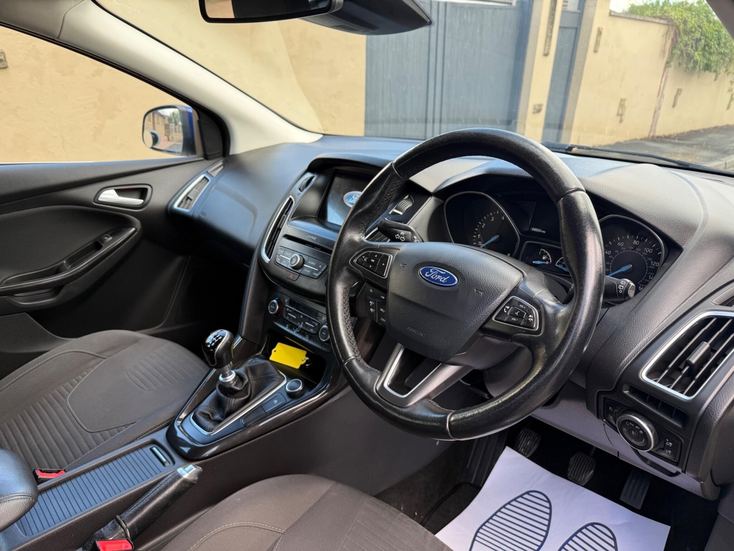 Used Ford Focus 2017 for sale - 76625162: Photo 16