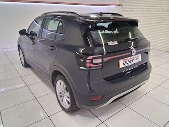 Used Volkswagen T-Cross 2019 for sale - 77045133: Photo