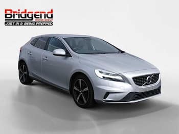 Used Volvo V40 2019 for sale - 79815472: Photo