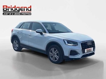 Audi - Q2