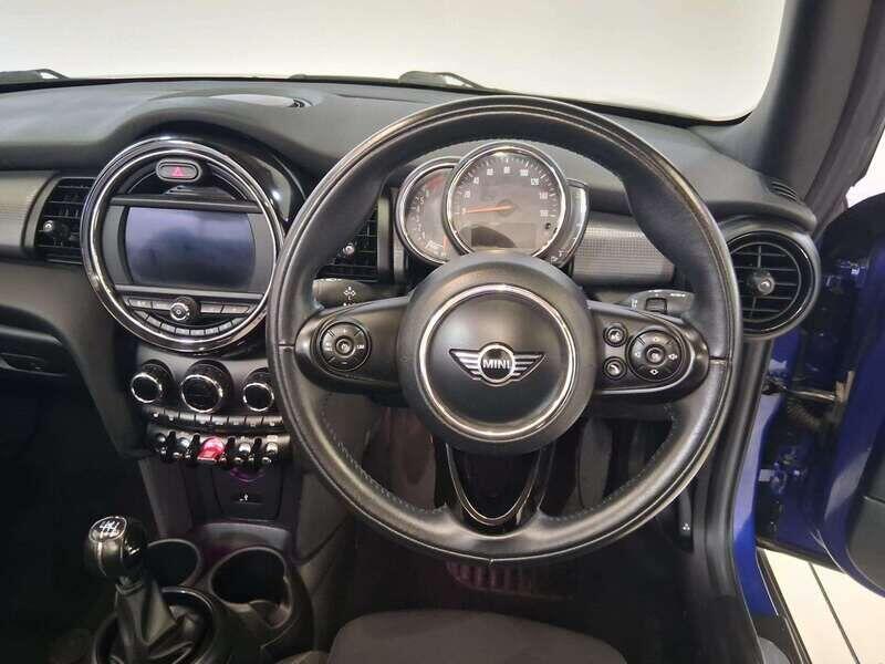 Used MINI Convertible 2018 for sale - 76952887: Photo 24