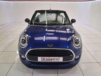 Used MINI Convertible 2018 for sale - 76952887: Photo