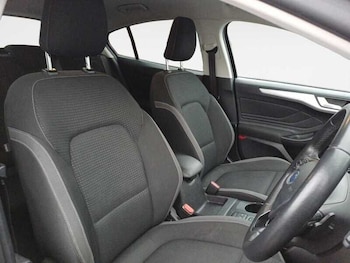 Used Ford Focus 2019 for sale - 77605480: Photo