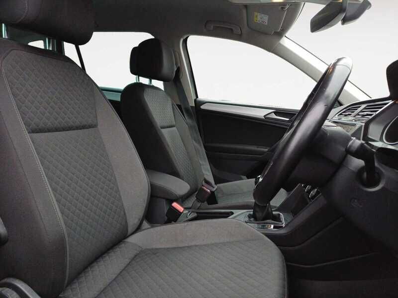Used Volkswagen Tiguan 2019 for sale - 77814591: Photo 4