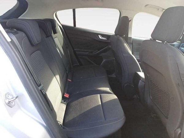 Used Ford Focus 2019 for sale - 76137810: Photo 4