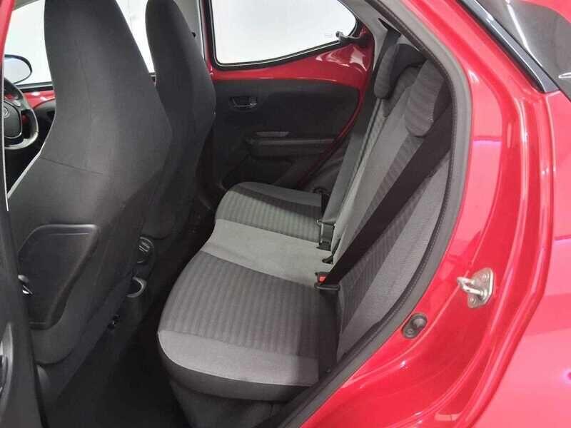 Used Toyota AYGO 2018 for sale - 76137277: Photo 14