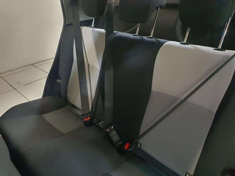 Used Toyota Yaris 2019 for sale - 77814235: Photo 24