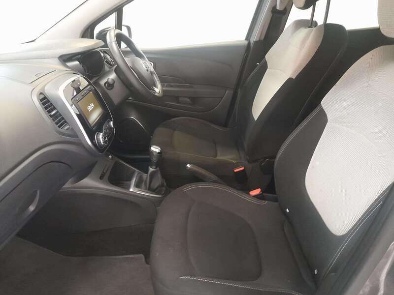 Used Renault Captur 2019 for sale - 77814672: Photo 15