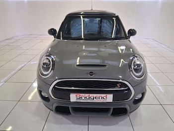 Used MINI Hatch 2018 for sale - 77045333: Photo