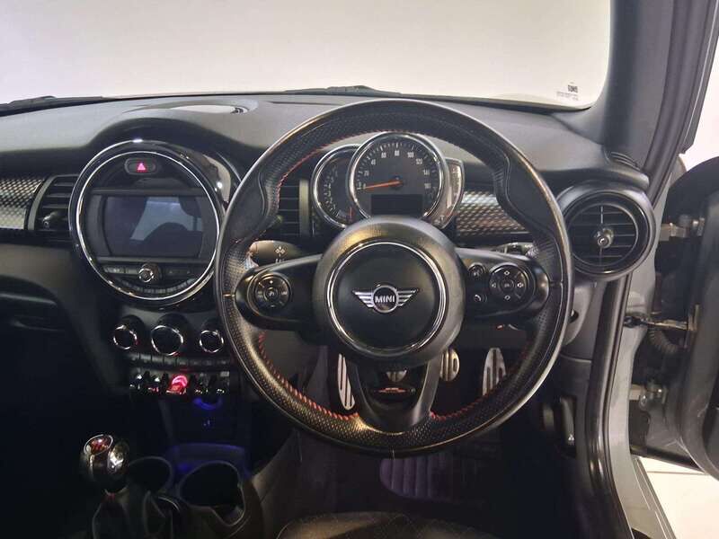Used MINI Hatch 2018 for sale - 77045333: Photo 9